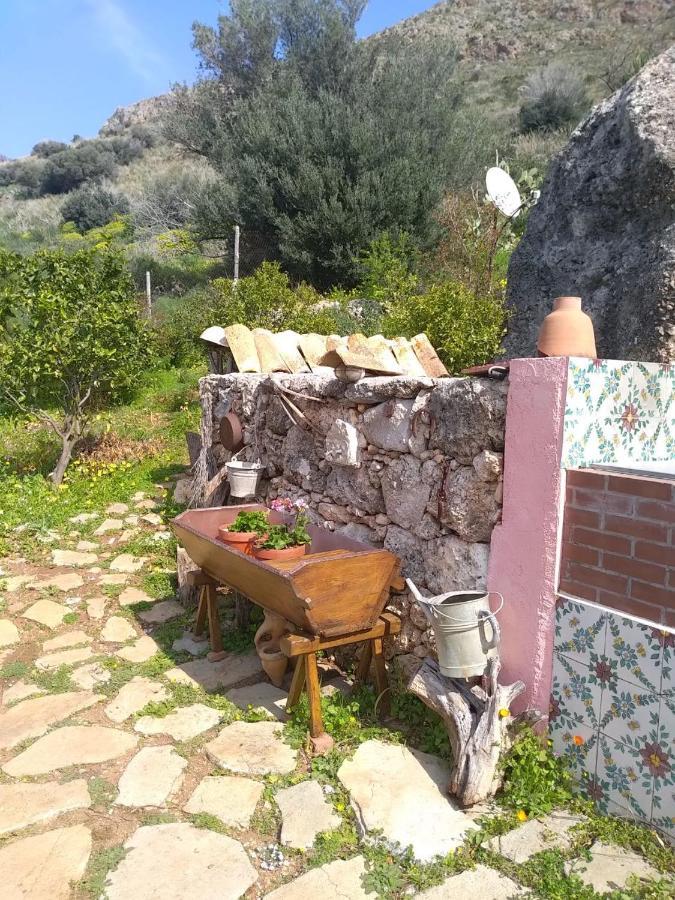 Il Corbezzolo Suite Appartament كاستيلوزو المظهر الخارجي الصورة